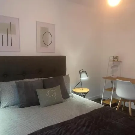 New Boutique 3 Bedroom Apartment In Hamilton Exterior photo