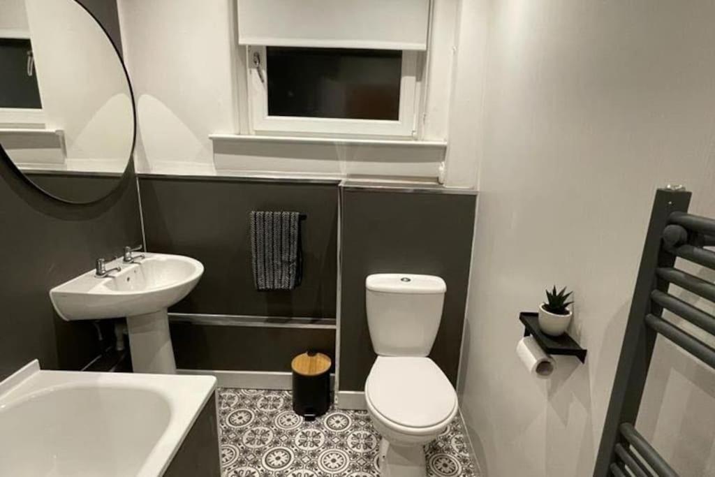 Apartment New Boutique 3 Bedroom In *